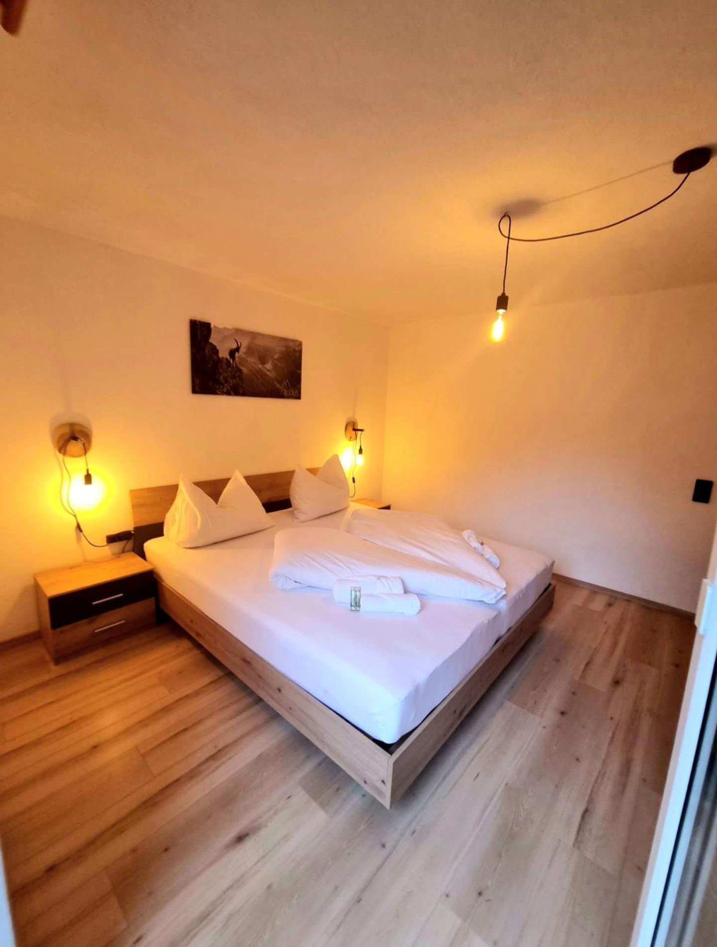 Haus Marinus Bed & Breakfast Jerzens Room photo